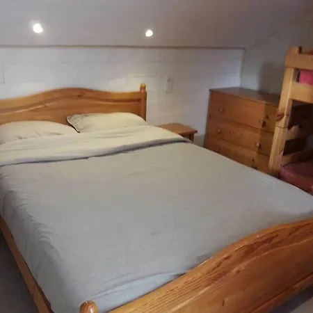 Le Carlina 22b -merci De Lire Et Disposition Des Pour Eviter Mauvaise Note - Ce Nest Pas Un - Minimum 5 Nuits - Sans Le Linge De Maison - Vue Sur Le Criou - Sil Y A De La Place Sur Le Parking, Vous Pouvez Vous Y Ga *